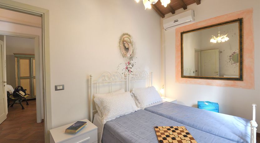 Photo of Tuscany Sun