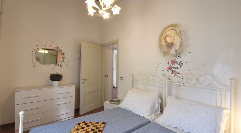 Photo of Tuscany Sun