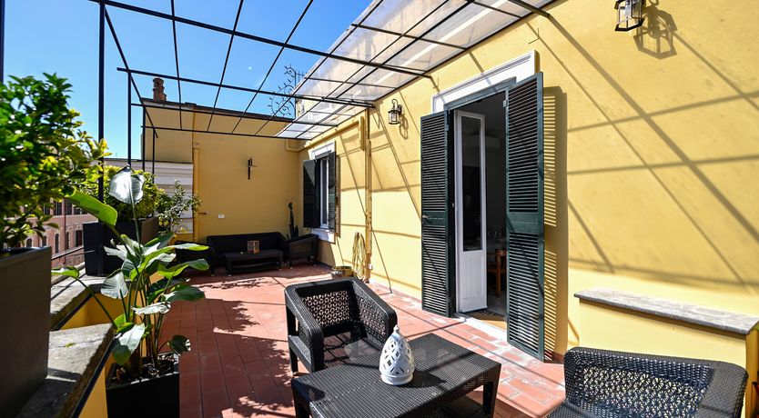 Photo of Jewel in Rome