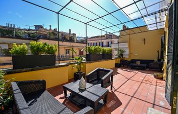 Jewel in Rome Holiday Home