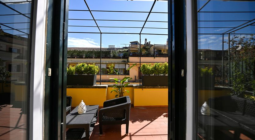 Photo of Jewel in Rome