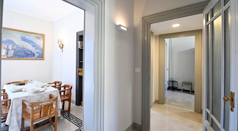 Photo of Jewel in Rome