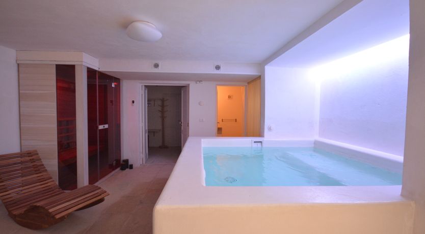 Photo of The Sun's Halo