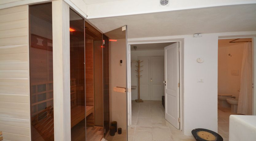 Photo of The Sun's Halo