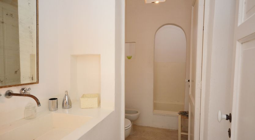 Photo of The Sun's Halo