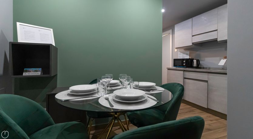 Photo of Milan Embrace