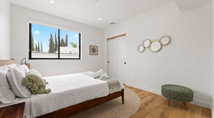 Photo of Valley Village Vibes