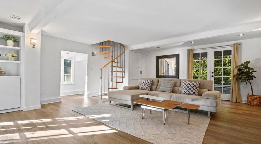 Photo of In the Shadows of Palms