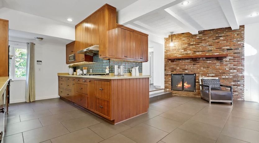 Photo of In the Shadows of Palms