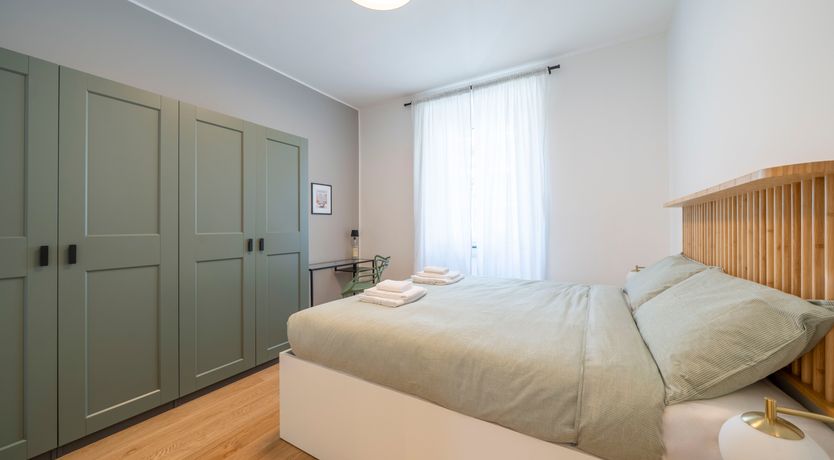 Photo of Sempione Simplicity