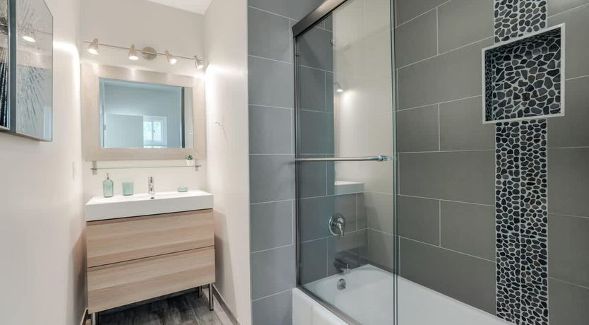 Photo of Woodland Hills Retreat