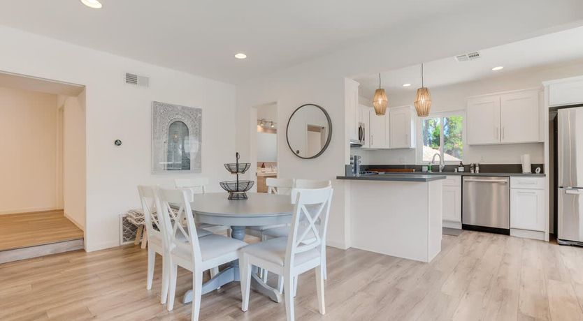 Photo of Woodland Hills Retreat