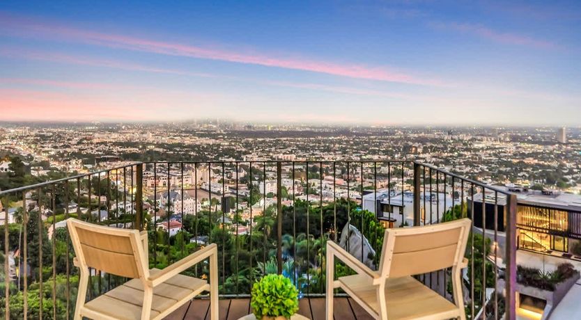 Photo of A Hollywood Star