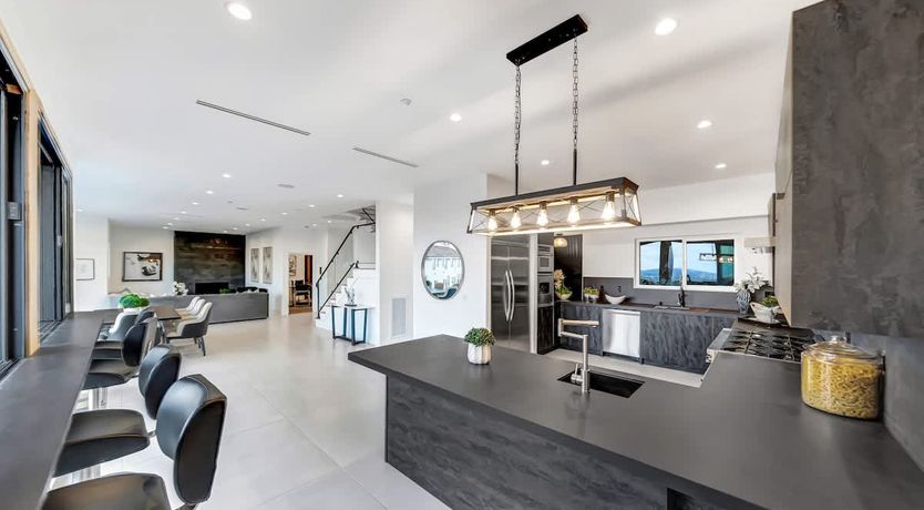 Photo of A Hollywood Star