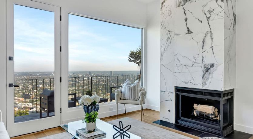 Photo of A Hollywood Star