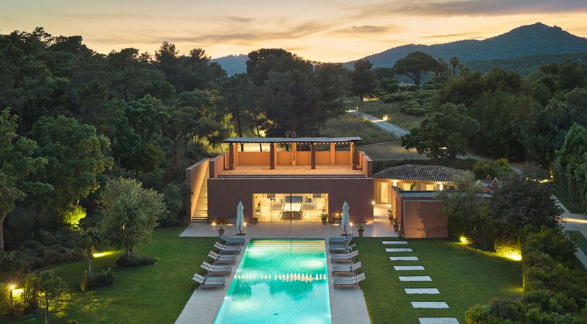 Photo of Vivid Stone