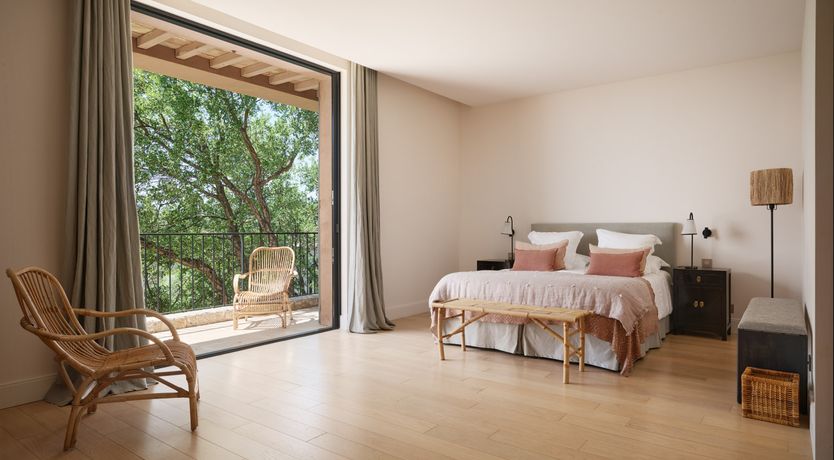 Photo of Vivid Stone