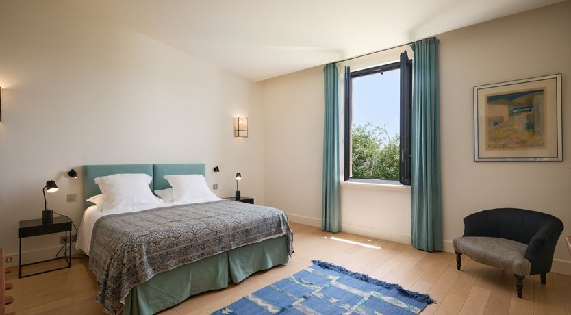 Photo of Vivid Stone