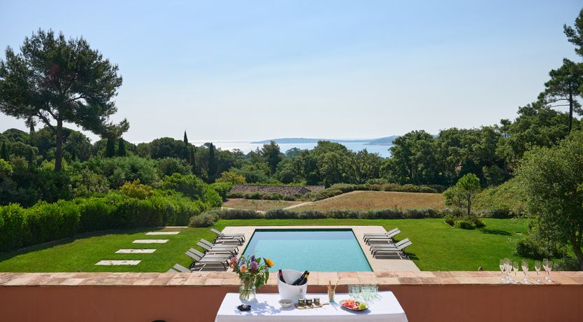 Photo of Vivid Stone