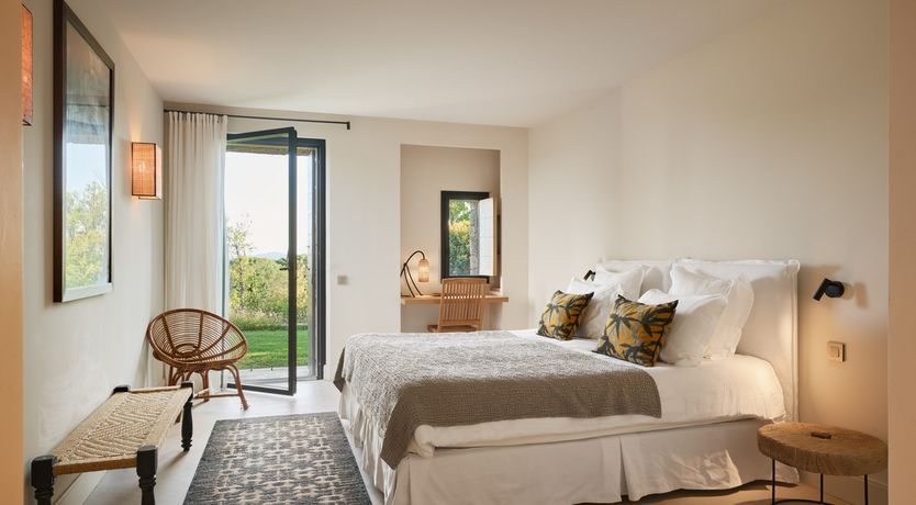 Photo of Vivid Stone