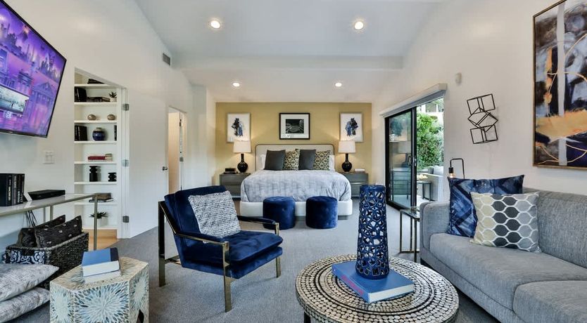 Photo of Quiet Heights