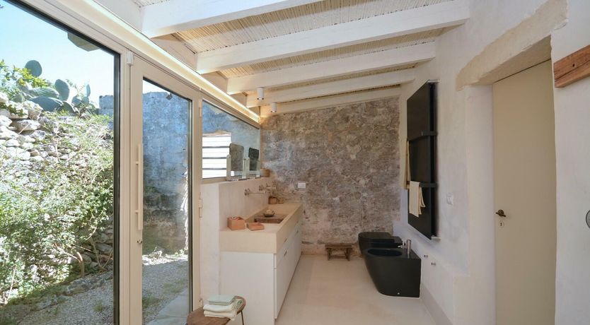 Photo of Scenic Dwelling