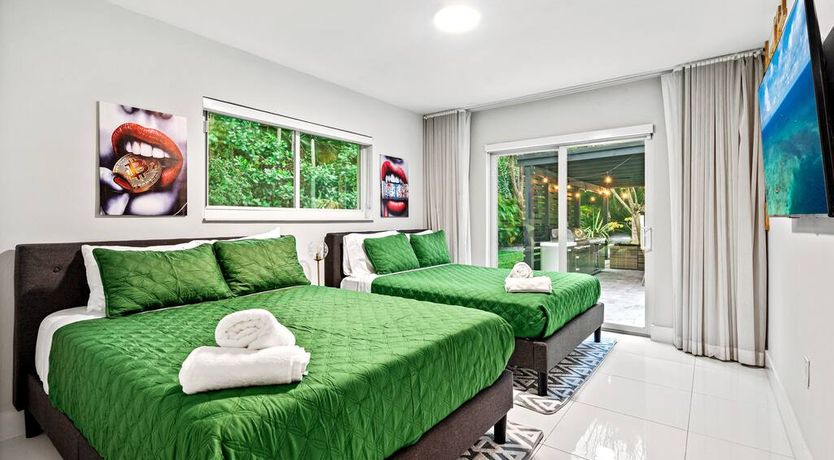 Photo of Paradise Grotto