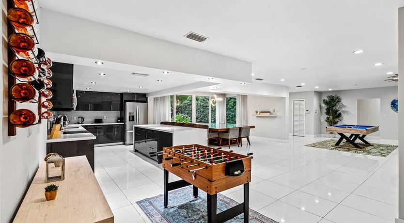 Photo of Paradise Grotto