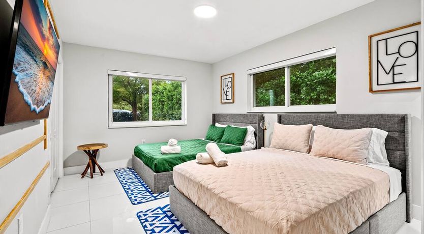 Photo of Paradise Grotto