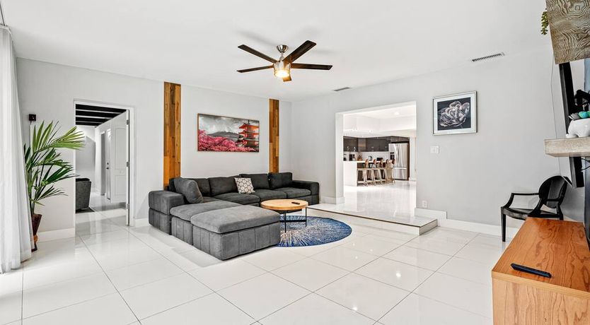 Photo of Paradise Grotto