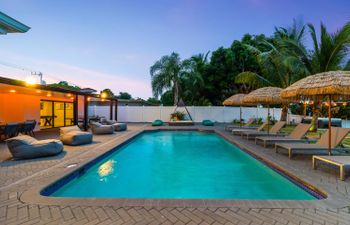 Sunlit Shores Holiday Home