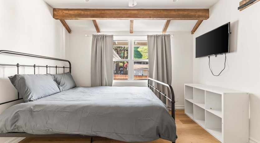 Photo of Green Hills Retreat