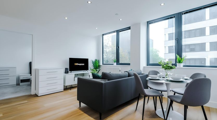 Photo of Magnificent Manor