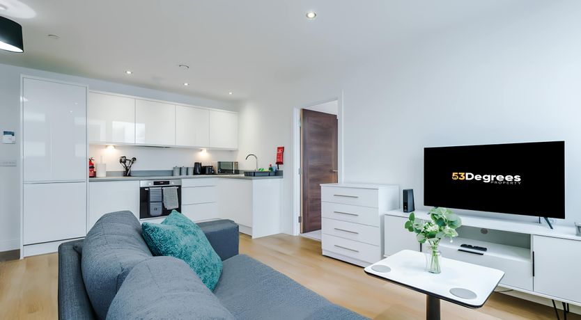 Photo of Magnificent Manor