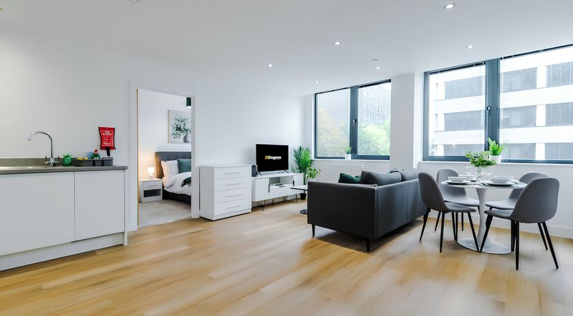 Photo of Magnificent Manor