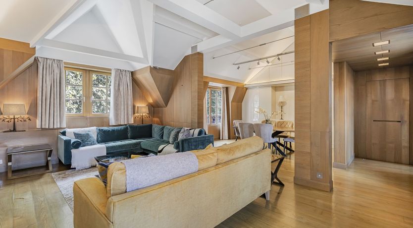 Photo of Opulent Estate