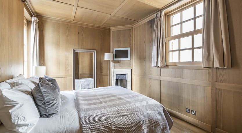 Photo of Opulent Estate