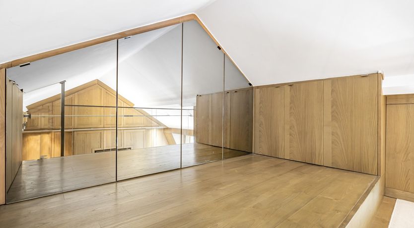 Photo of Opulent Estate