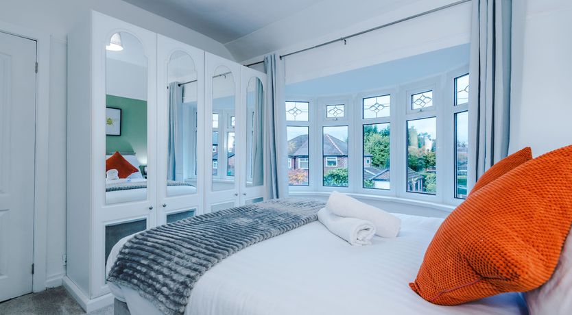 Photo of Didsbury House