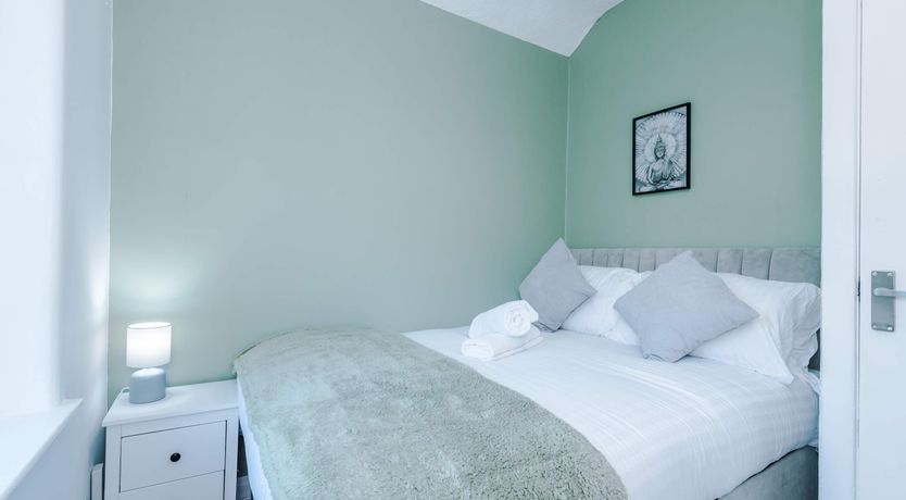 Photo of Didsbury House