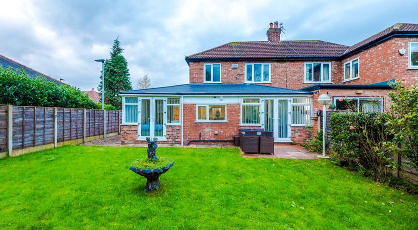 Photo of Didsbury House