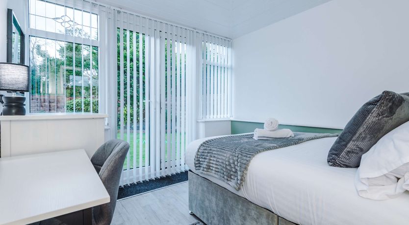 Photo of Didsbury House