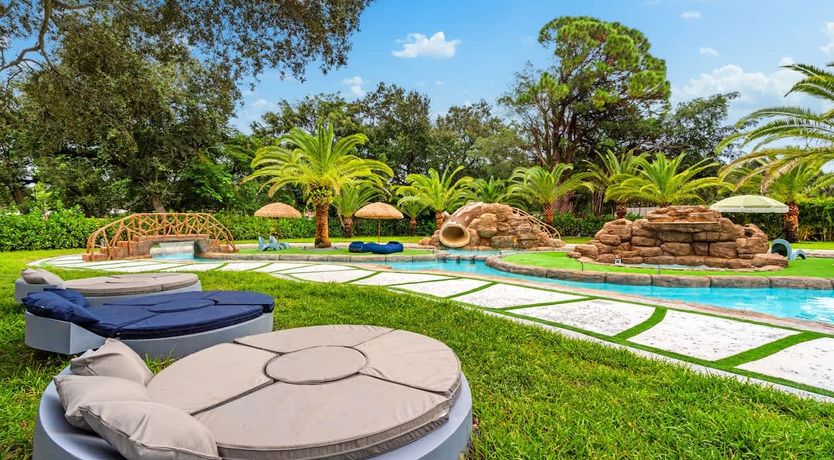 Photo of Around the Riverbend