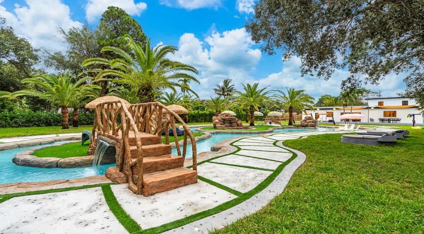 Photo of Around the Riverbend