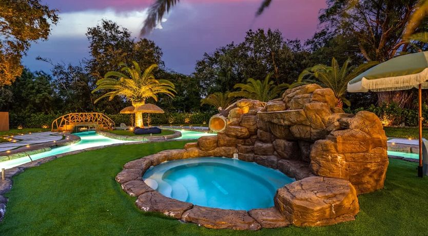 Photo of Around the Riverbend