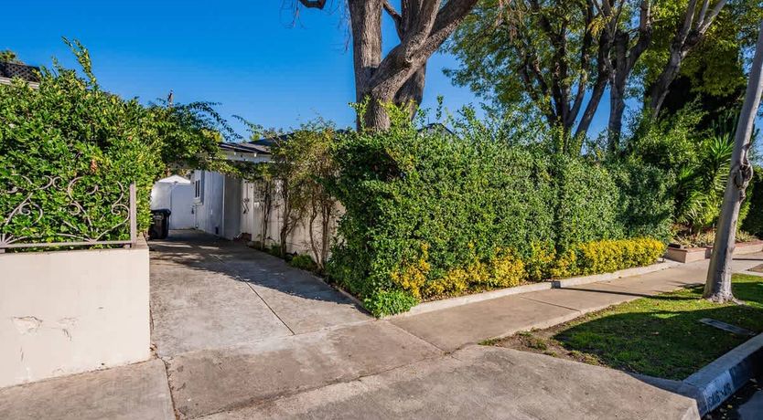 Photo of Sunset Studio