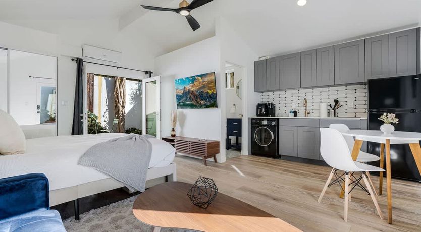 Photo of Sunset Studio