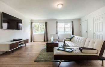 Gracious Abode Holiday Home