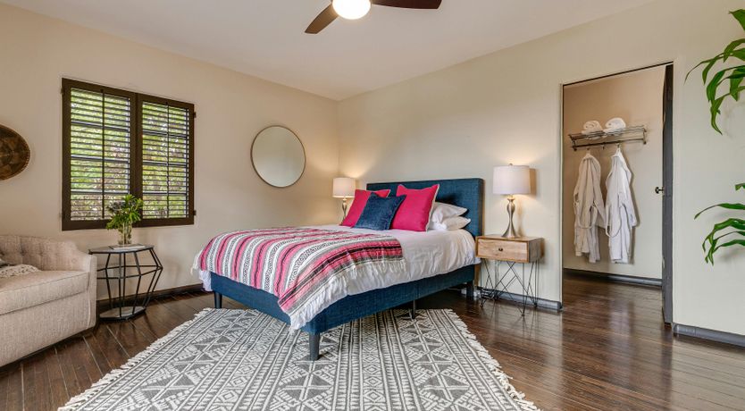 Photo of Golden Sunset Residence