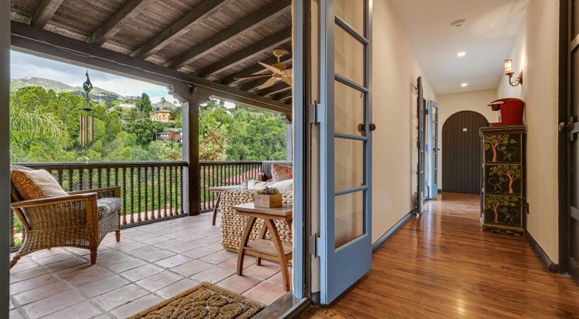 Photo of Golden Sunset Residence